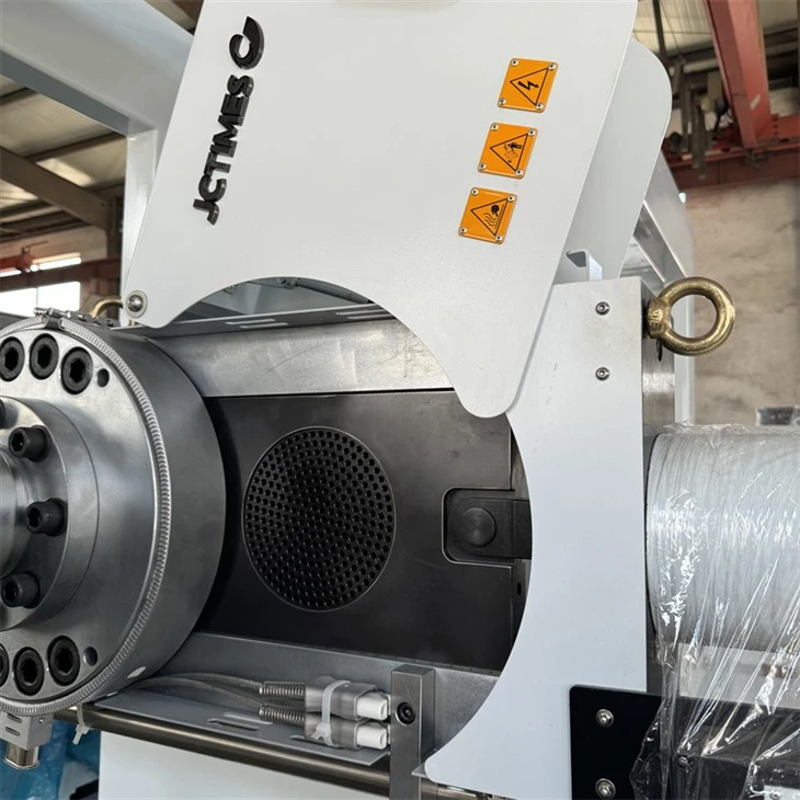 Plastic Extrusion Machine